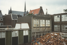 605876 Afbeelding van sloopwerkzaamheden aan het gebouw van de Gemeentelijke Muziekschool (Domplein 4) te Utrecht.